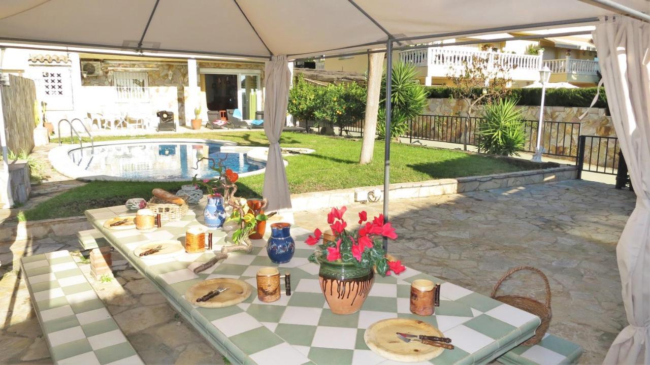 Villa Carolina Mataró Eksteriør bilde